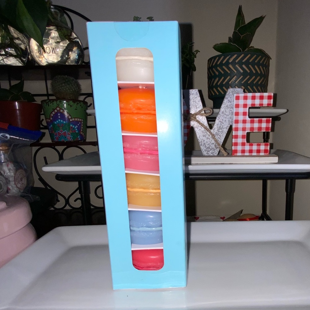 Martha Stewart Set of 6 Macaron Candles - Picture 2 of 13